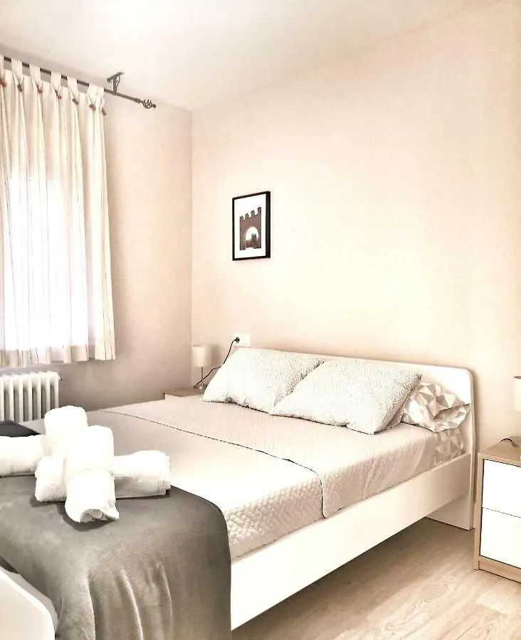 Leyenda De La Cava Apartment Toledo Spain